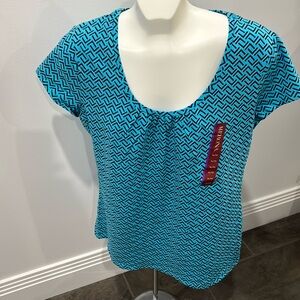 New with tags Blue and black scoop neck t shirt